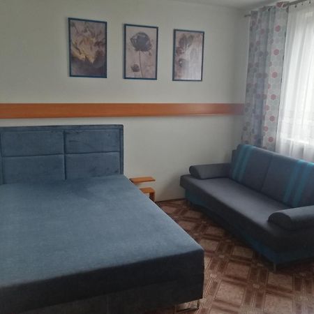 Apartament Z 3 Sypialniami - Selekcyjna 15 Лодз Екстериор снимка