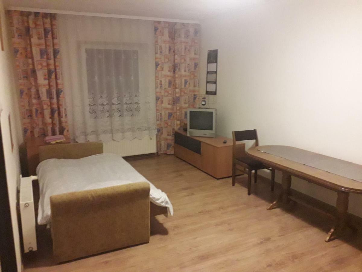 Apartament Z 3 Sypialniami - Selekcyjna 15 Лодз Екстериор снимка